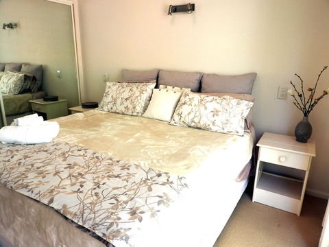 Howies Place Noosa - Perths Hotel 5