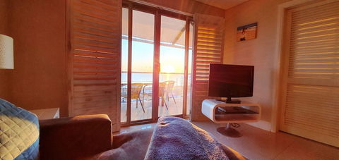 The White Pearl Penthouse - Perths Hotel 6