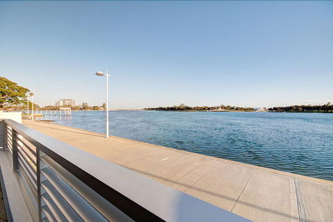 Seapoint 109 - Perths Hotel 2