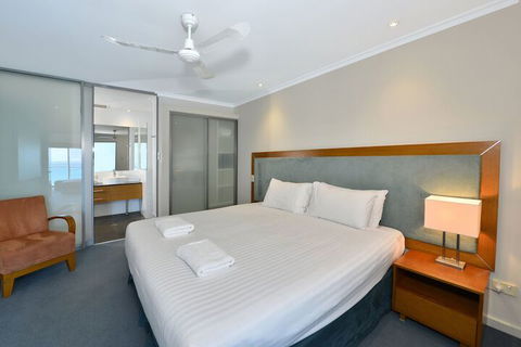 Sea Side 508 - Perths Hotel 1