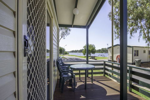 BIG4 Breeze Holiday Park â€“ Mannum - Perths Hotel 2