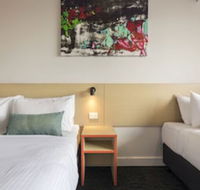 Nightcap at Hume Hotel - Perths Hotel