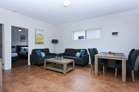 Sundowner Cabin And Tourist Park - Perths Hotel 5