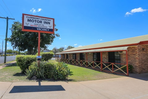 Clermont Country Motor Inn - Perths Hotel 1