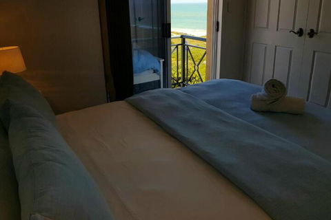 Caravel Beach House Mandurah - Perths Hotel 3