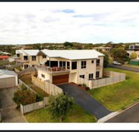 Twelve Apostles Beach House B  B - Perths Hotel