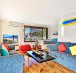 Sandy Toes Beach House Jervis Bay 2min to Beach - Perths Hotel