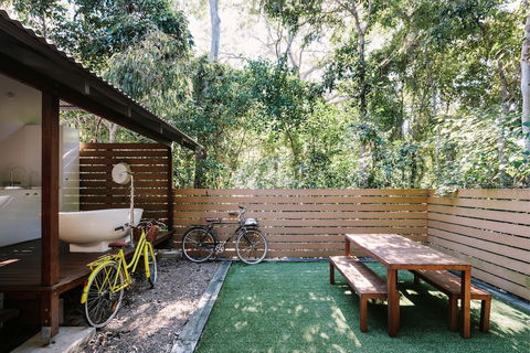 The Little Bush Hut - Perths Hotel 3