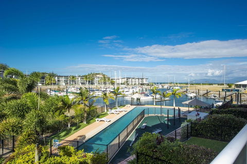 Beachside Apartment 14 - Perths Hotel 0
