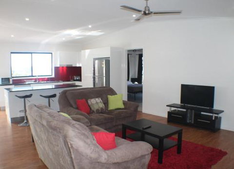 Yachtsmans Paradise Whitsundays - Perths Hotel 3