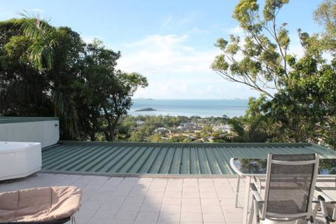 Yachtsmans Paradise Whitsundays - Perths Hotel 1