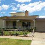 City Holiday Home Mildura - Perths Hotel 1