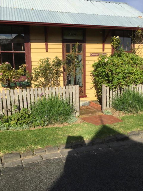 Twomeys Cottage - Perths Hotel 4