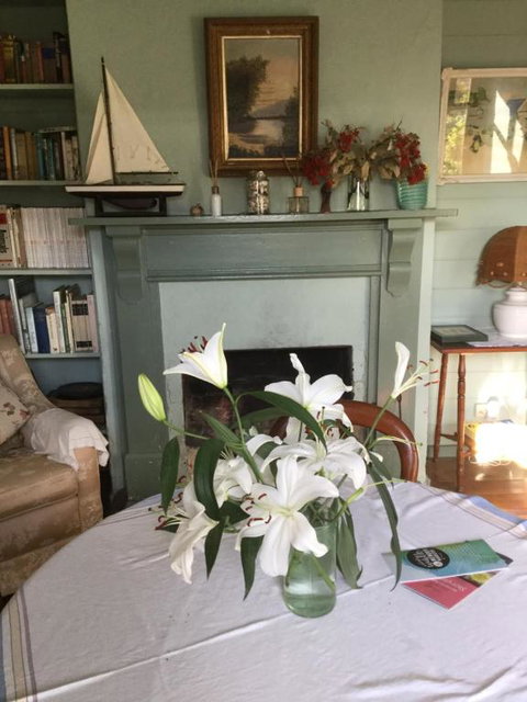 Twomeys Cottage - Perths Hotel 6