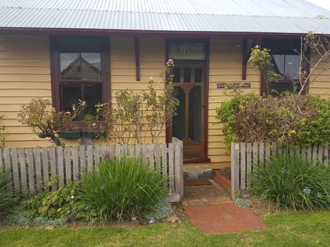 Twomeys Cottage - Perths Hotel 3