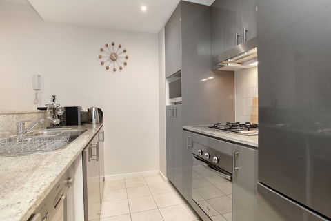 StayCentral On Nott St - Perths Hotel 3