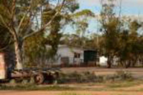 Nulla Nulla Farm Retreat - Perths Hotel 0