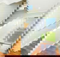 Salt - - Perths Hotel