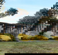 Seaview Holiday Park and  Hostel - Perths Hotel