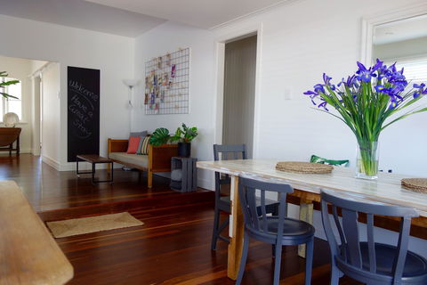 The Lighthouse - Perths Hotel 2