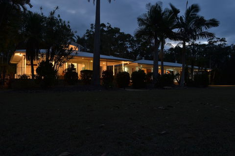 Beach Stone House - Perths Hotel 4