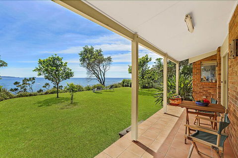 Stunning Ocean Views - Perths Hotel 4