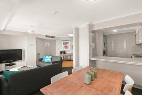 Oceanview 34 At 181 The Esplanade - Perths Hotel 2