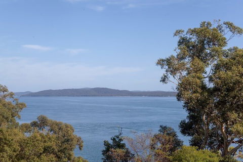 Moy At Nelson Bay, 2/30 Thurlow Avenue - Perths Hotel 3