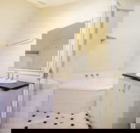 Johanssons Perch 2 - Perths Hotel