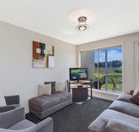 MOYNE VIEWS NO. 2 - Perths Hotel