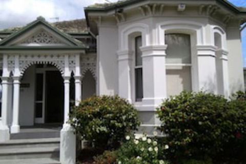 Riverbank Villa Devonport - Perths Hotel 0