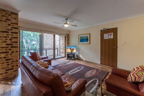 Bay Parklands Unit 50 / 2 Gowrie Avenue - Perths Hotel 0