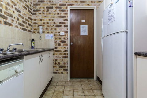 Bay Parklands Unit 50 / 2 Gowrie Avenue - Perths Hotel 5