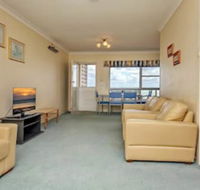 Quarterdeck Unit 4 / 12 Magnus Street - Perths Hotel