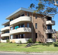 Columbia Unit 3 12 Columbia Close - Perths Hotel