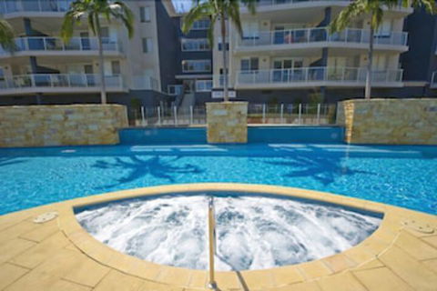 Mantra Aqua Penthouse 83 / 1A Tomaree Street - Perths Hotel 0