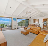 Beachfront - Perths Hotel