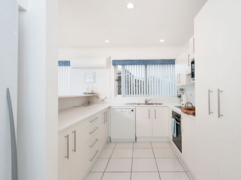 Grand View At Nelson Bay - Perths Hotel 3