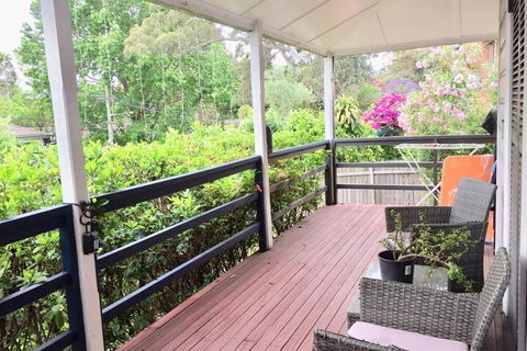 Comfy & Big Blue Cottage - Perths Hotel 2