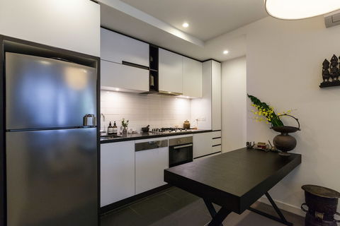 MATILDA, 1BDR South Yarra Apartment - Perths Hotel 1