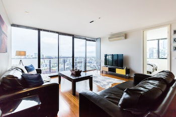 MORGAN, 2BDR Southbank Apartment - Perths Hotel 0