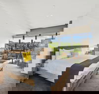 Edgewater Penthouse - Perths Hotel