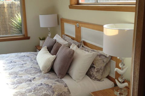 Ulverstone Boutique Accommodation - Perths Hotel 5