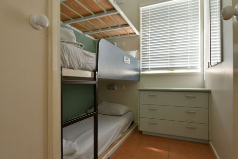 BIG4 Breeze Holiday Park â€“ Rainbow Beach - Perths Hotel 6