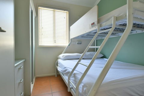 BIG4 Breeze Holiday Park â€“ Rainbow Beach - Perths Hotel 3