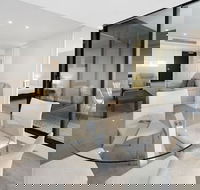Edgewater 207 - Perths Hotel