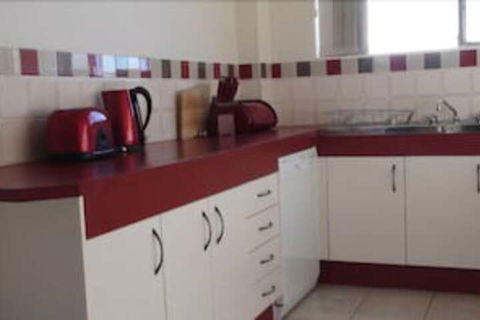 Portside, Unit 12/1 Donald Street - Perths Hotel 2
