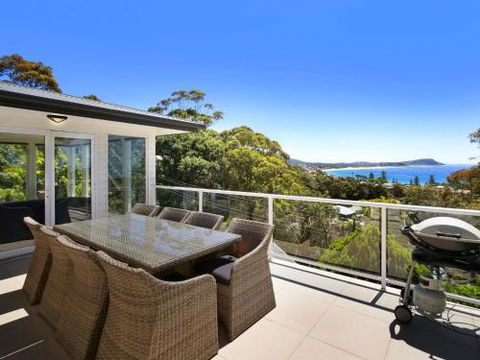 Ocean Breeze 41 Kurrawyba Avenue Terrigal - Perths Hotel 3