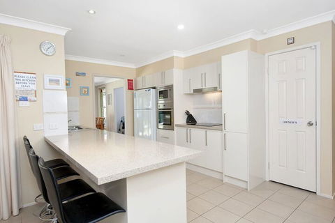 The Bay House 48 Government Road - Perths Hotel 4