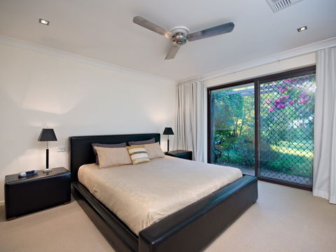 Sea Pearl 10 Corlette Point Road - Perths Hotel 0